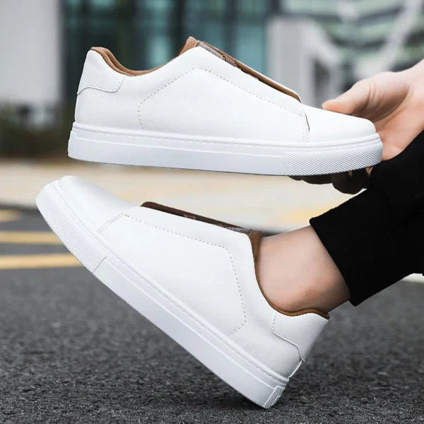 Lester Loop Ledersneaker – gepolsterter Komfort & flexible Schnürung