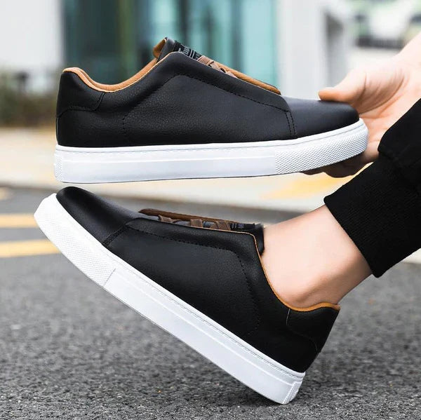 Lester Loop Ledersneaker – gepolsterter Komfort & flexible Schnürung