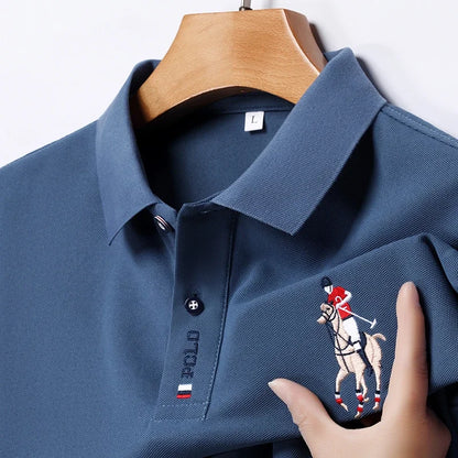 Riviera Poloshirt – bestickt & komfortabel für den Sommer
