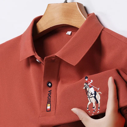 Riviera Poloshirt – bestickt & komfortabel für den Sommer